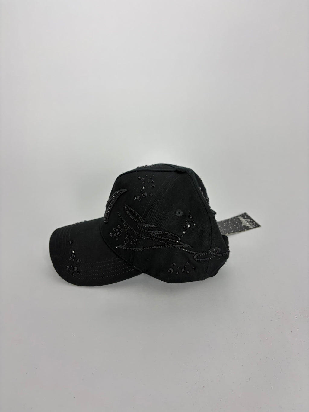 Thirty One Hats “31 Blackout”