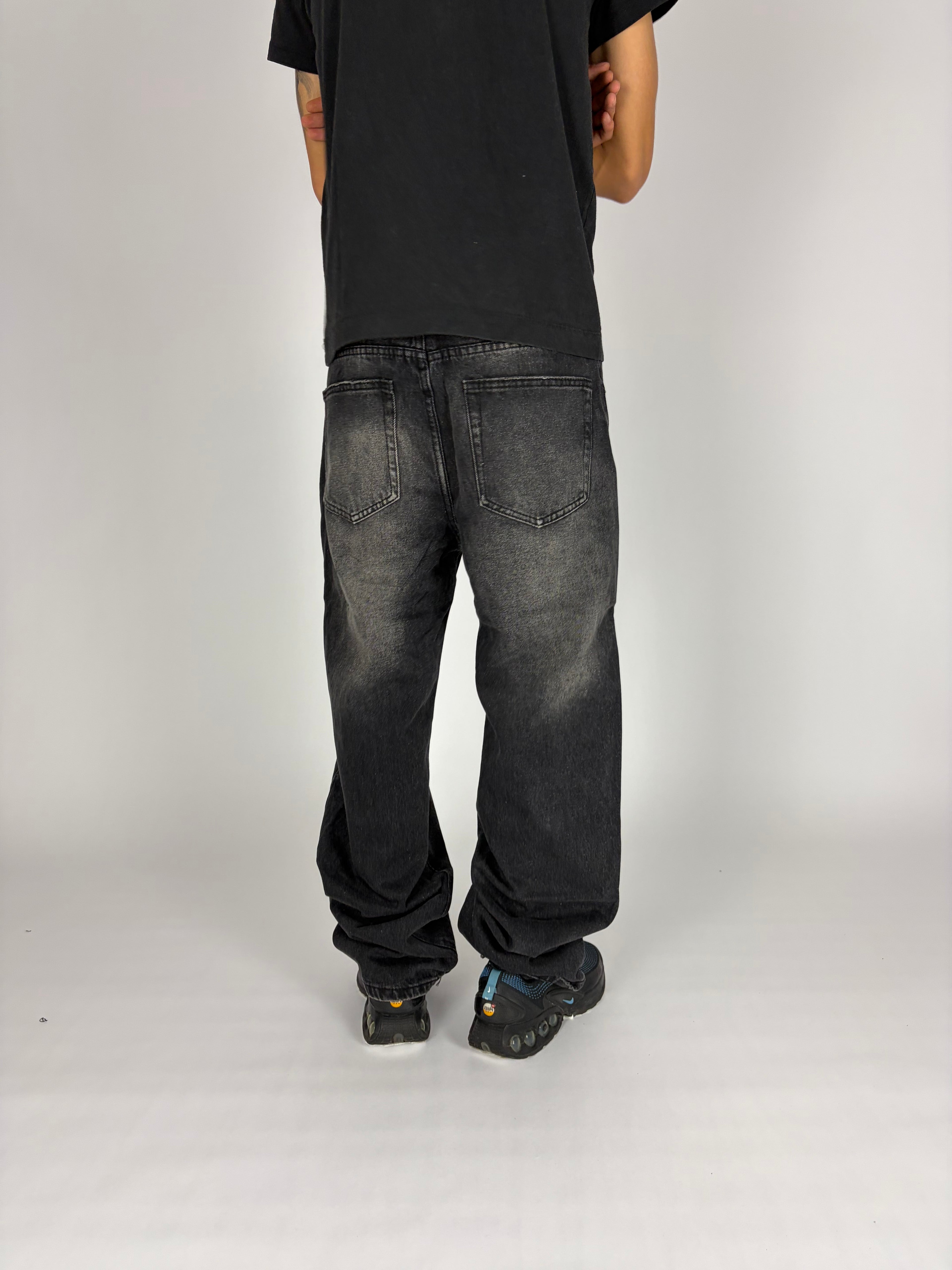 Eclipse Loose Fit Jeans