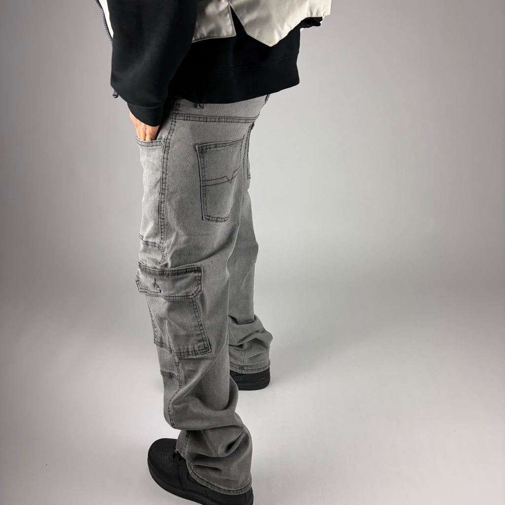 Gravik Cargo Jeans