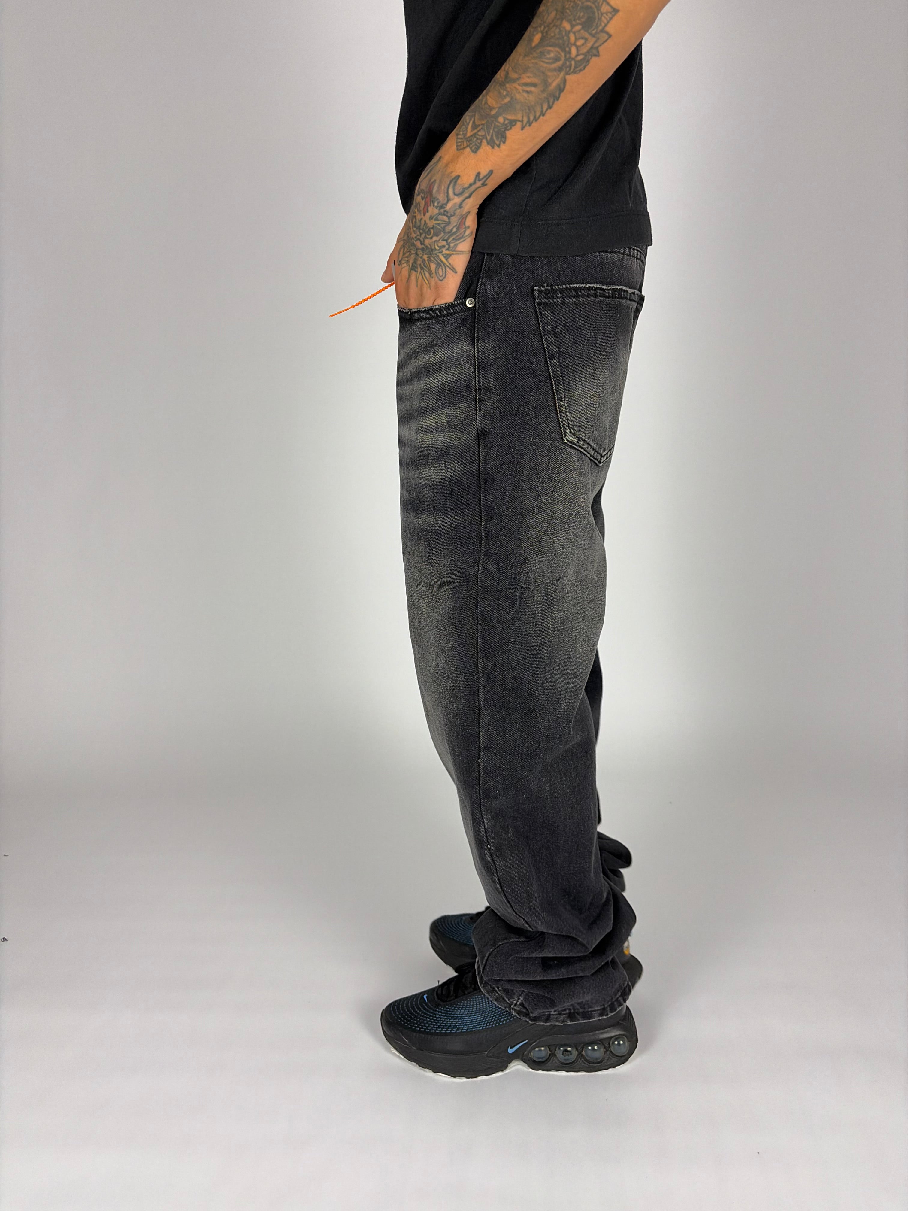 Eclipse Loose Fit Jeans