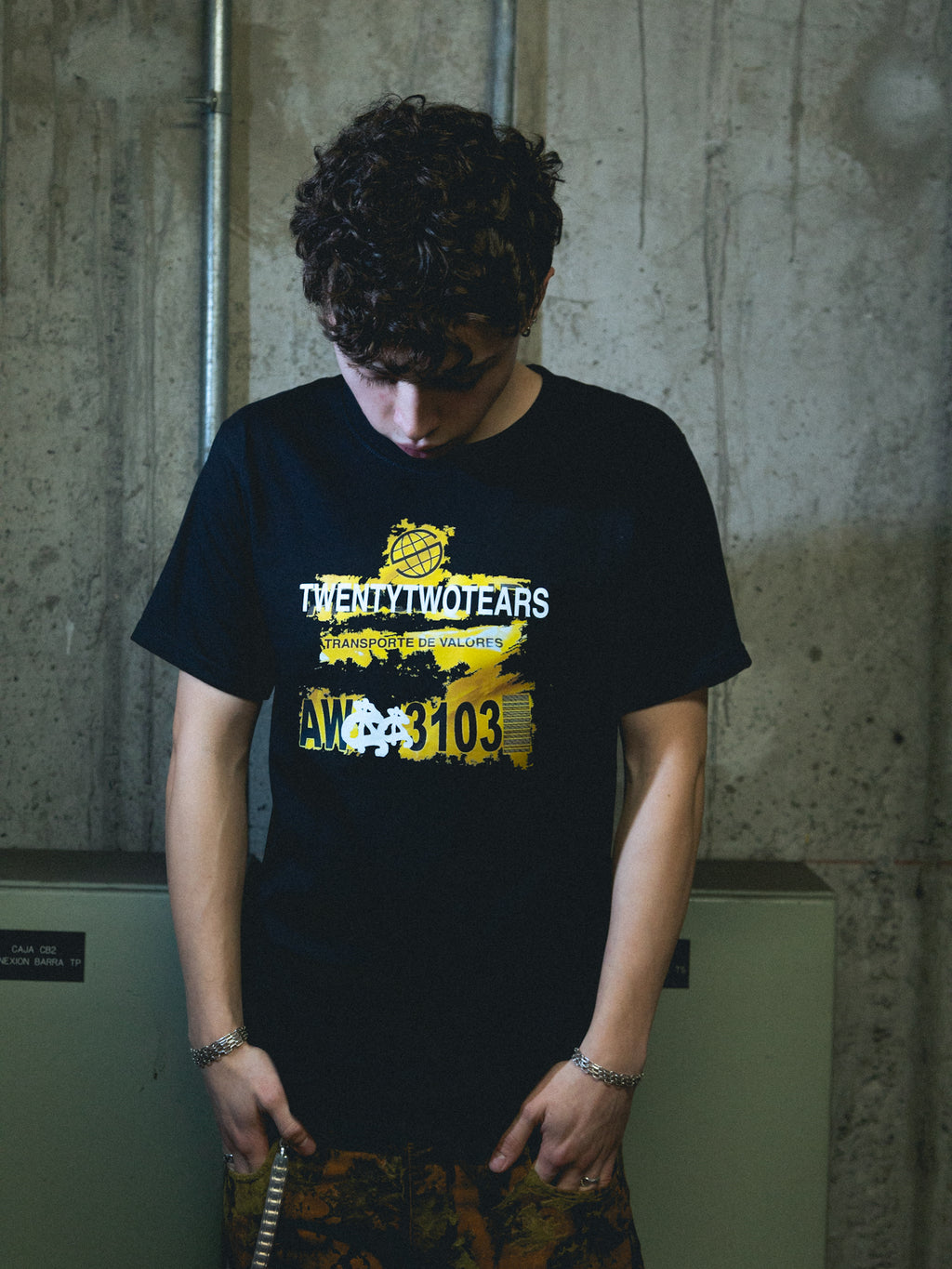 AW22 Camiseta Twenty Two Tears