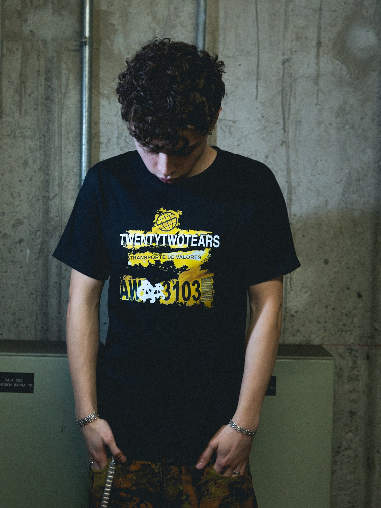 AW22 Camiseta Twenty Two Tears