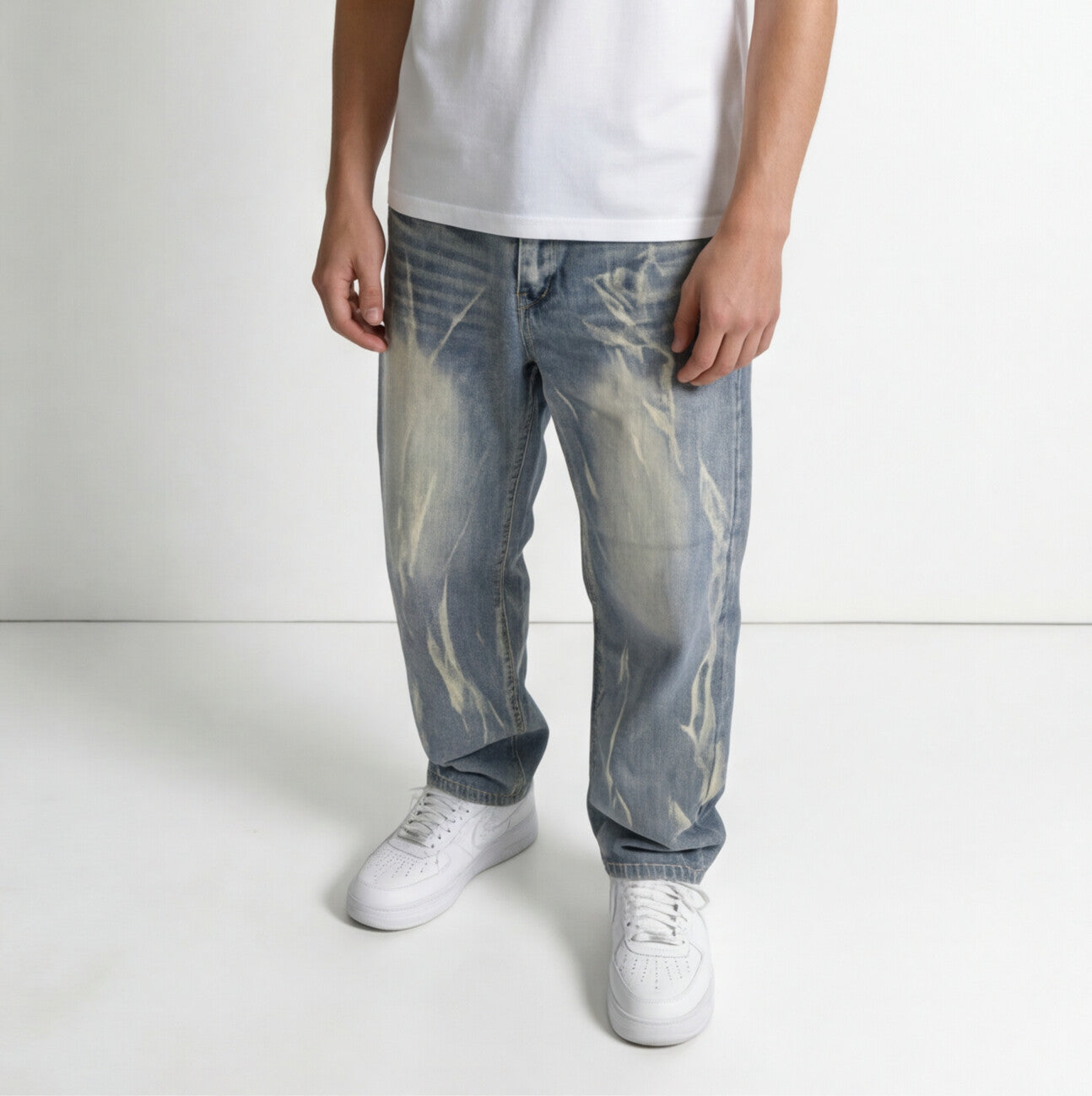 Frozen Loose Fit Jeans