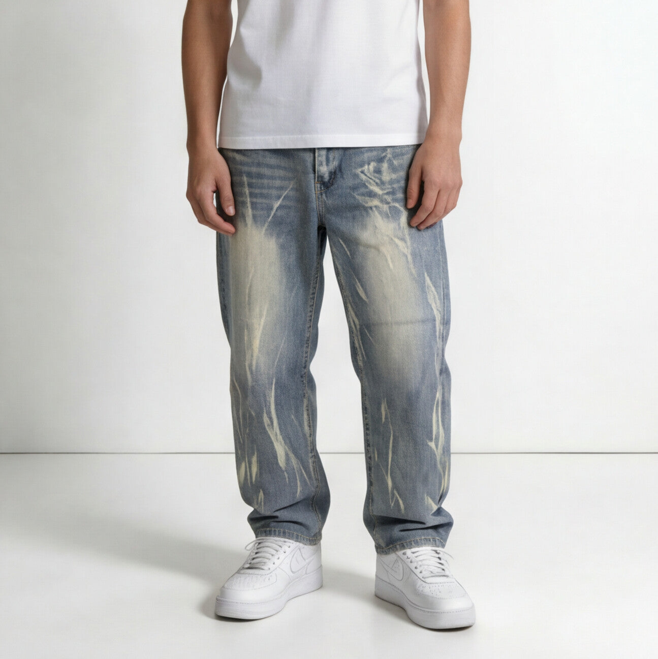 Frozen Loose Fit Jeans