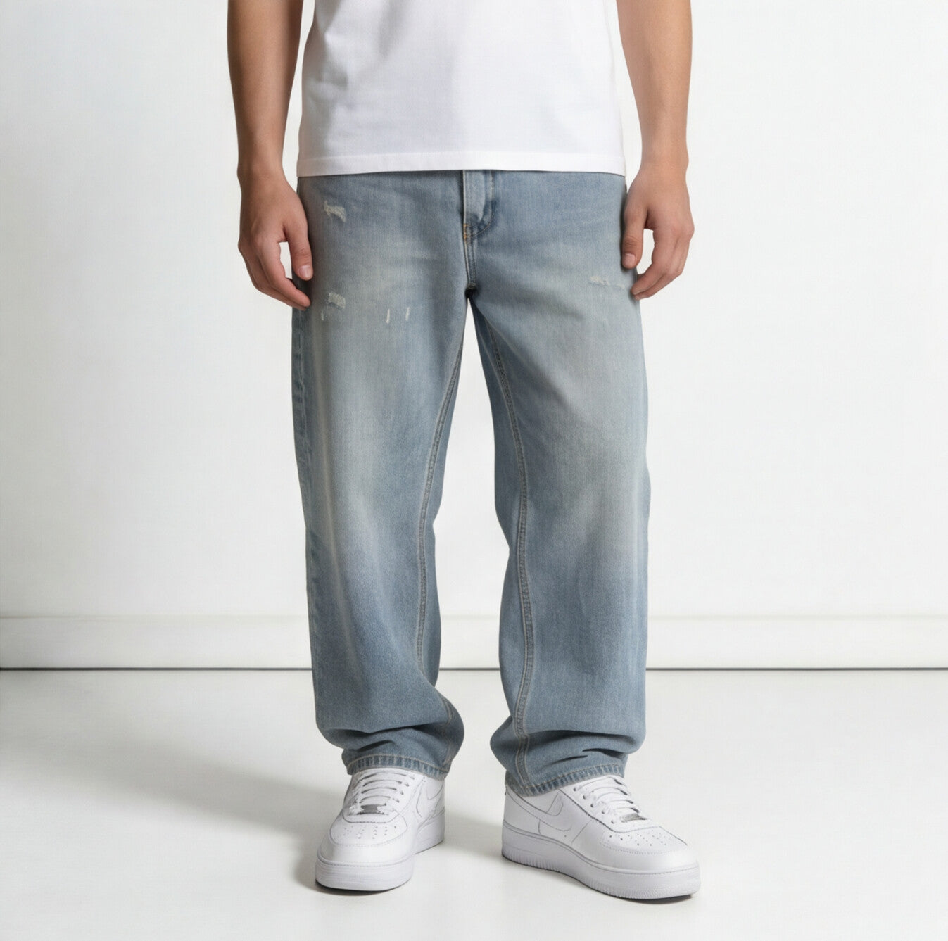 Light Blue Baggy Jeans