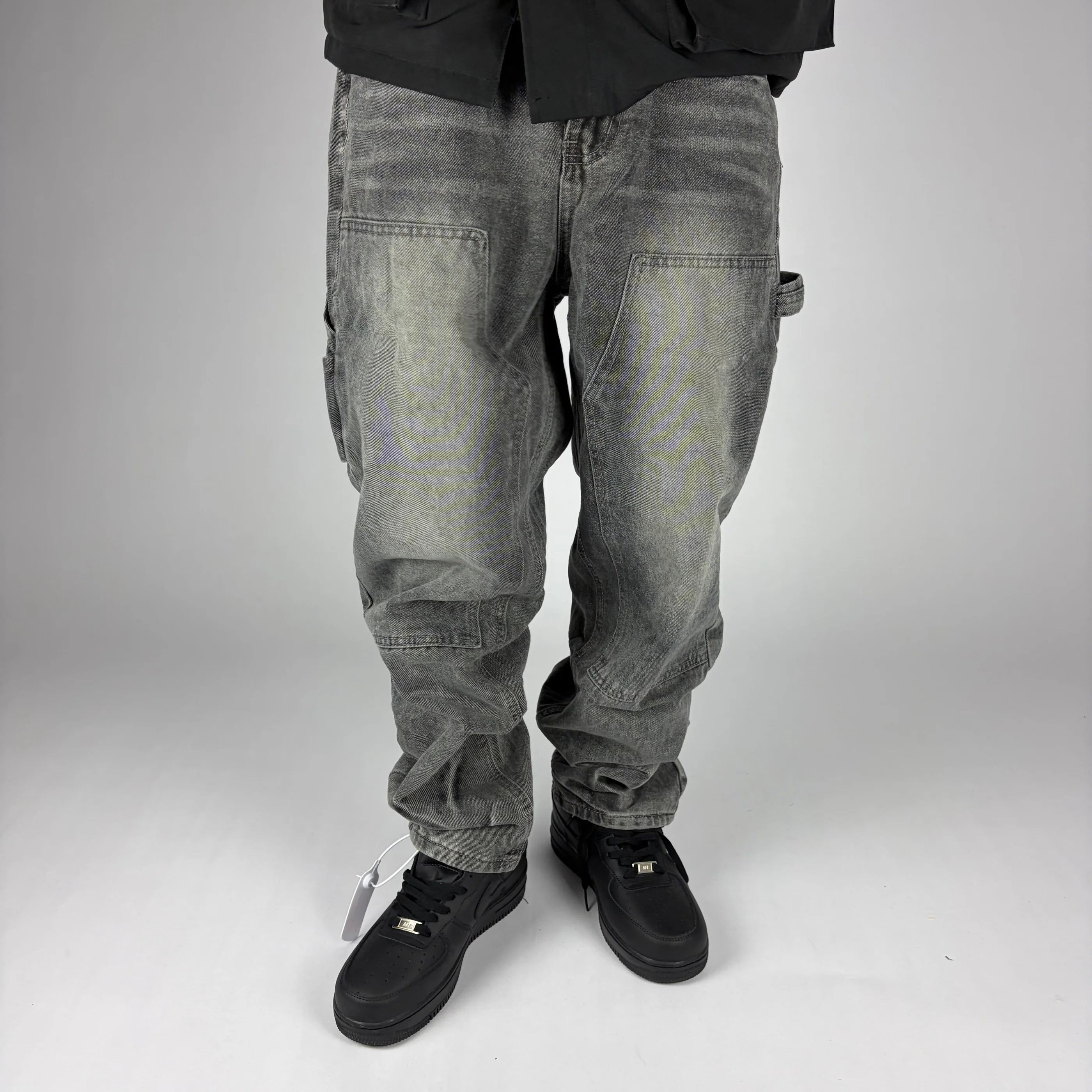 Jeans carpintero gris hombre corte baggy Stylo 88, vista frontal con doble rodilla y bolsillos cargo