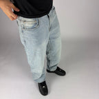 Polar Loose Fit Jeans hombre Stylo 88, vista trasera con detalle de bolsillos — denim streetwear Chile