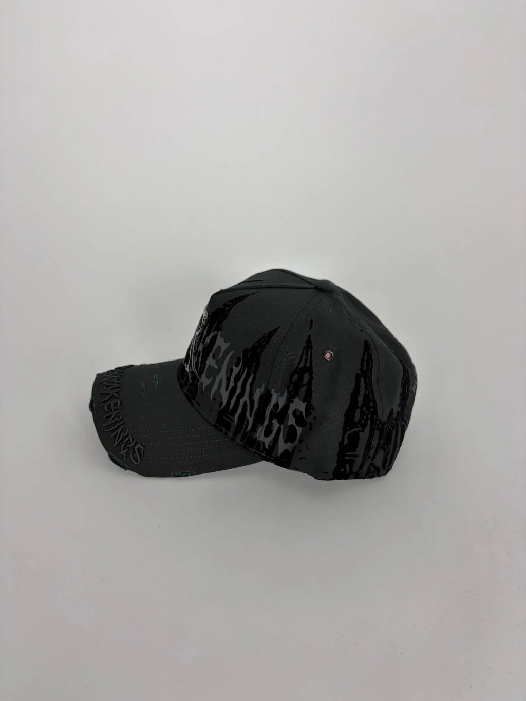 Rude Awakenings Rudes Cathedral gorra unisex Stylo 88, vista trasera con detalle de bolsillos — cap streetwear Chile
